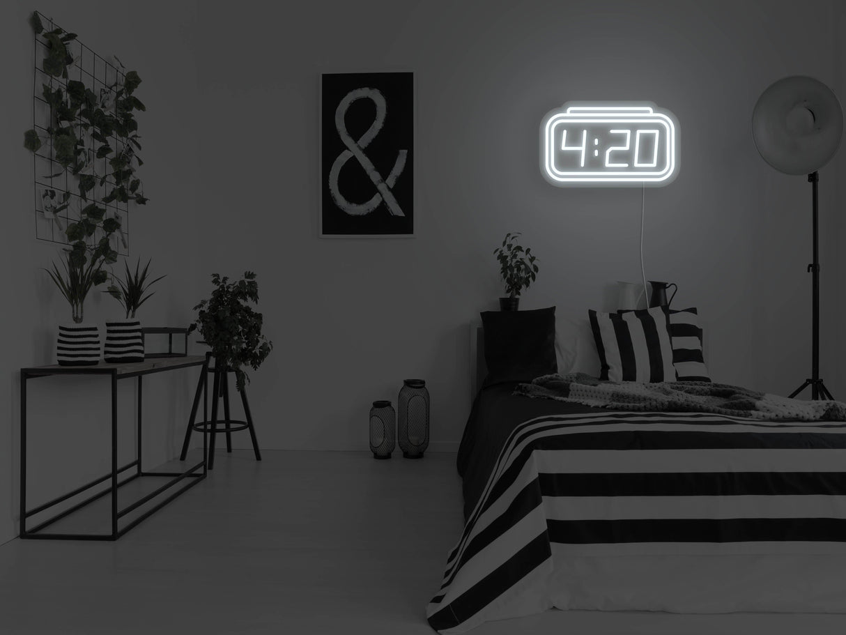 4:20 LED Neon Sign
