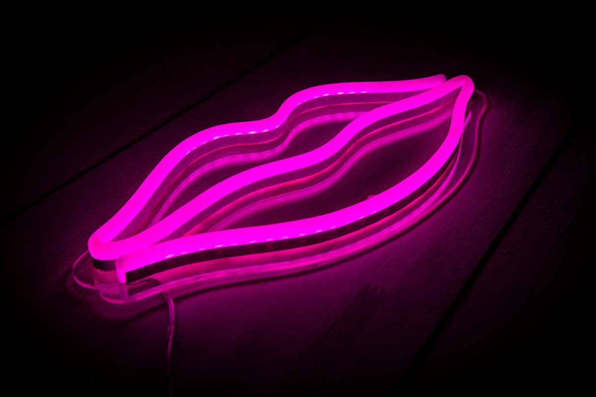 Lips LED sign