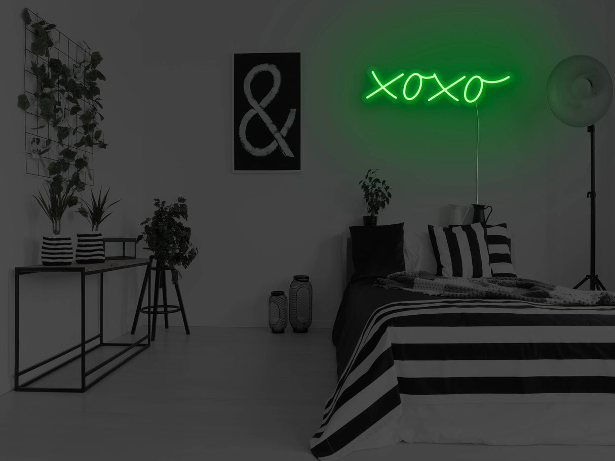 XOXO Liquid Neon Sign