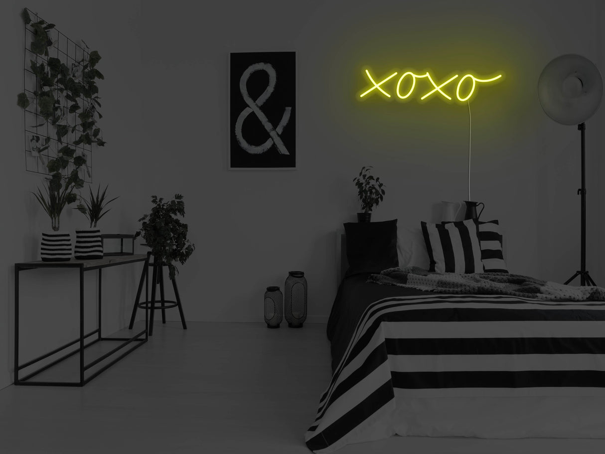 XOXO Liquid Neon Sign